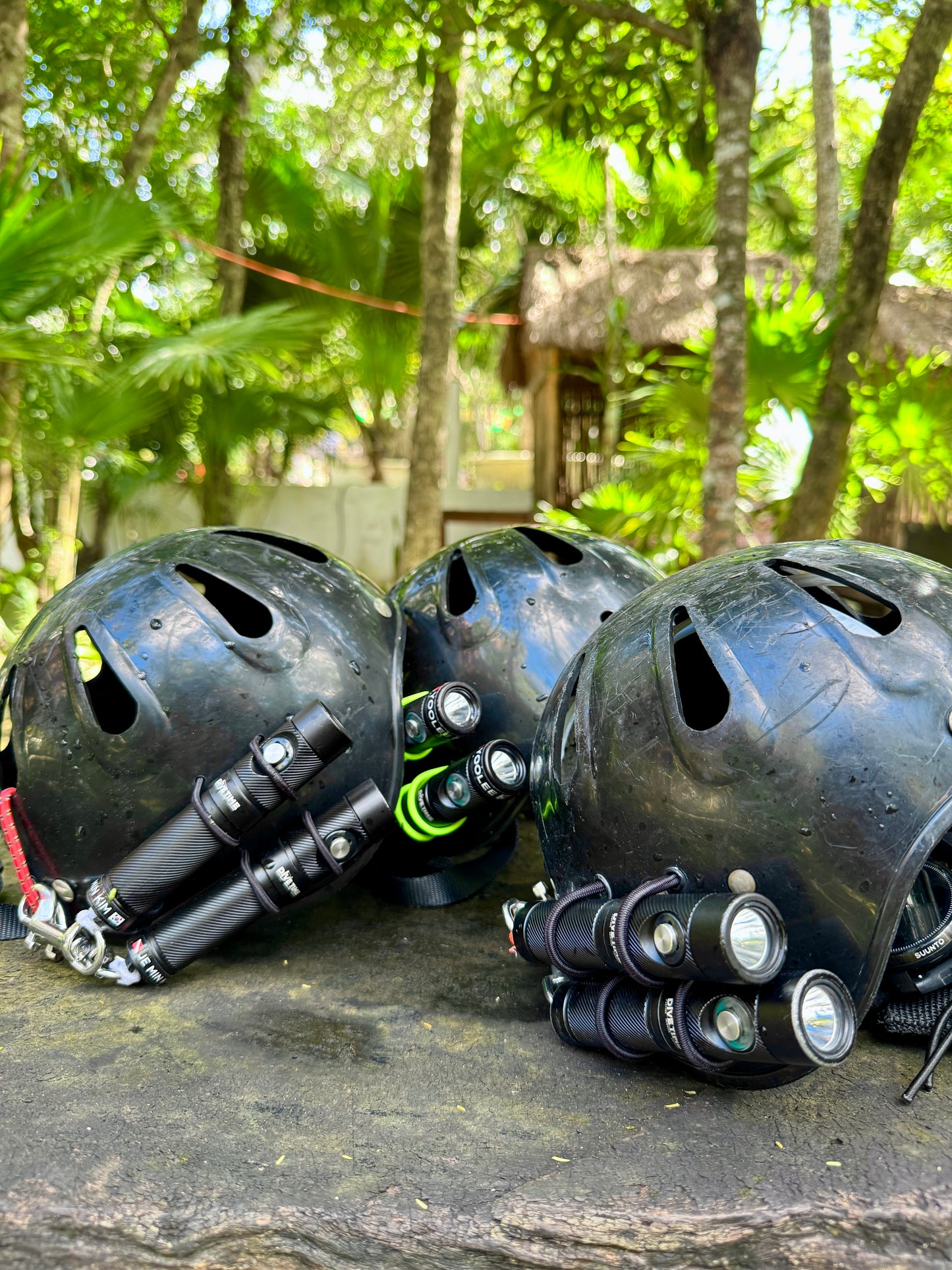 Dive Time Compact Light